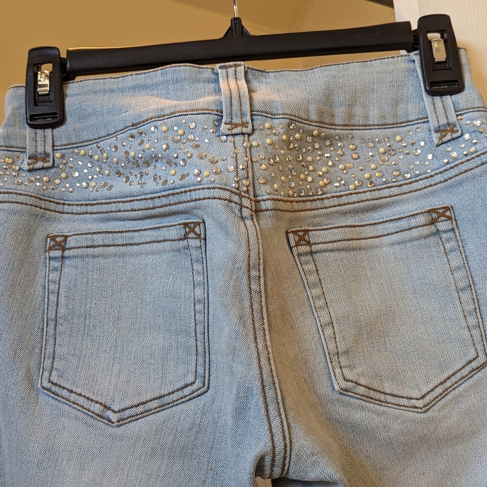 Cache Silver Rhinestone Embellished Capris Jeans Size 0 - Picture 5 of 9